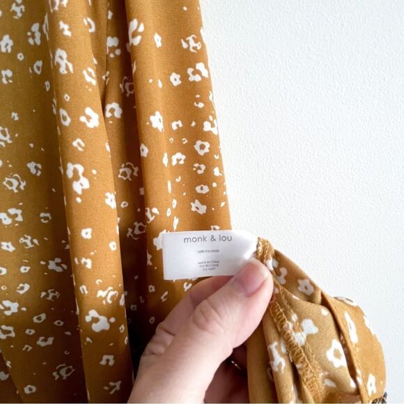 Monk & Lou Dress Floral Shift Mustard 3/4 Cuffed Sleeve Women's S - Picture 6 of 10